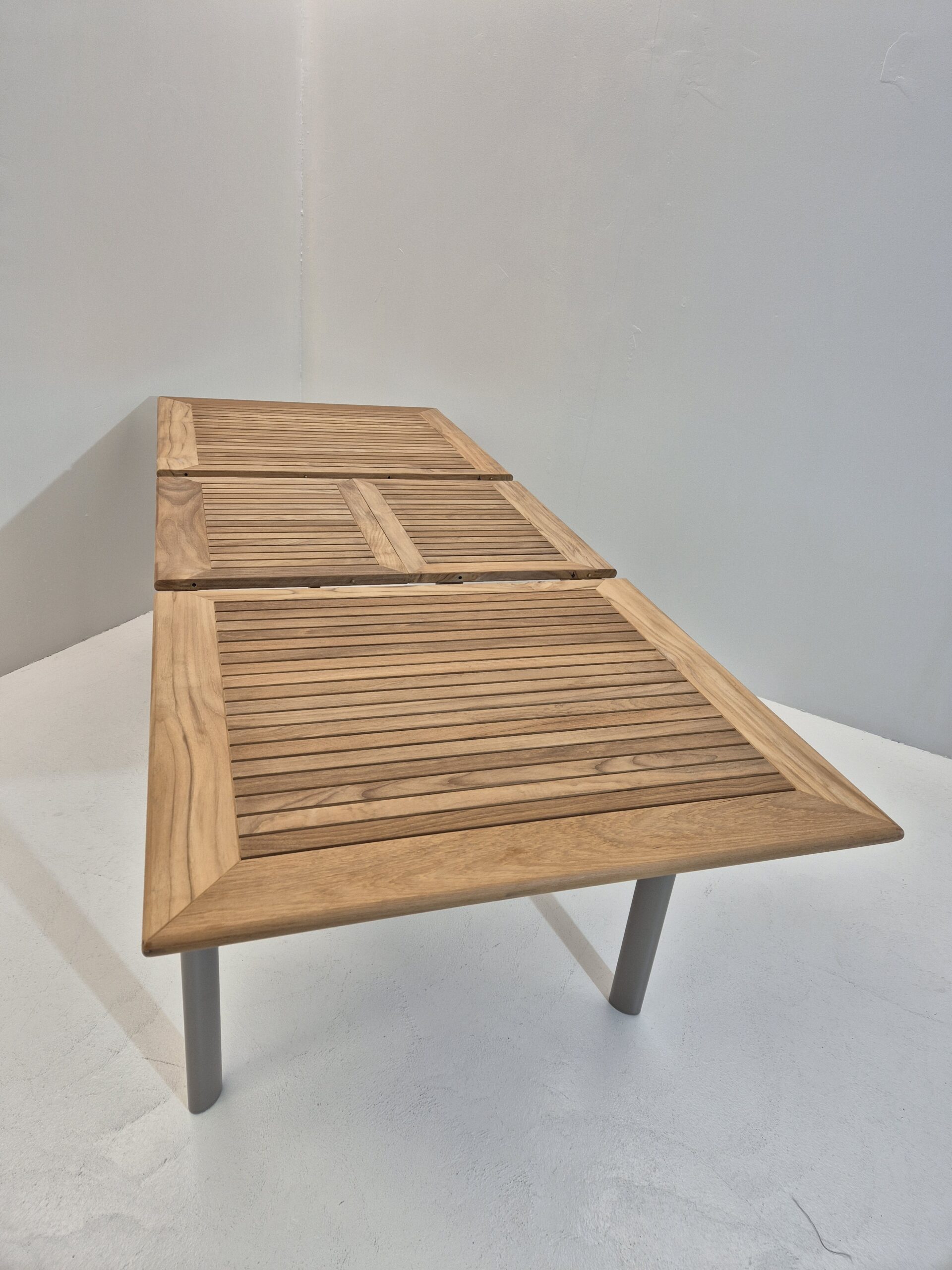 KIWI Bord 89×152-210 Champagne/Teak Matbord KIWI Bord 89×152-210 Champagne/Teak Matbord