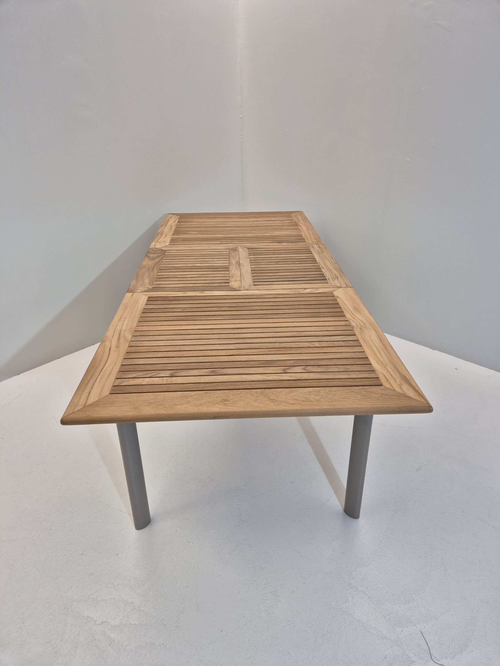 KIWI Bord 89×152-210 Champagne/Teak Matbord KIWI Bord 89×152-210 Champagne/Teak Matbord